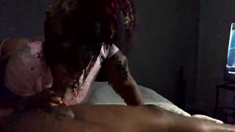 Snapshot of 00pebblez chatting on 11.04.25 00pebblez online show from 11.04.25