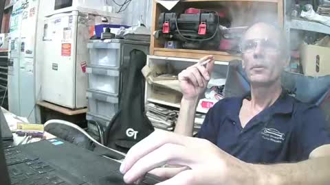 Snapshot of 04oldskool chatting on 12.29.24 04oldskool online show from 12.29.24