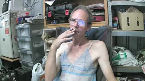 Snapshot of 04oldskool chatting on 01.17.25 04oldskool online show from 01.17.25