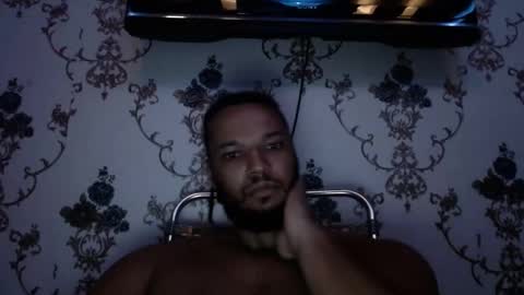 Snapshot of 0_kingsley chatting on 01.02.25 Kingsley online show from 01.02.25