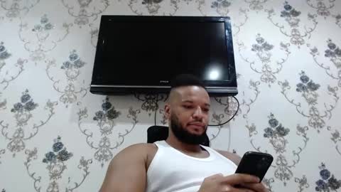 Snapshot of 0_kingsley chatting on 01.10.25 Kingsley online show from 01.10.25