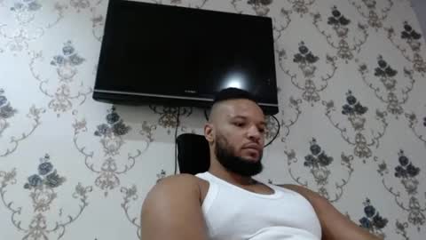 Snapshot of 0_kingsley chatting on 01.11.25 Kingsley online show from 01.11.25