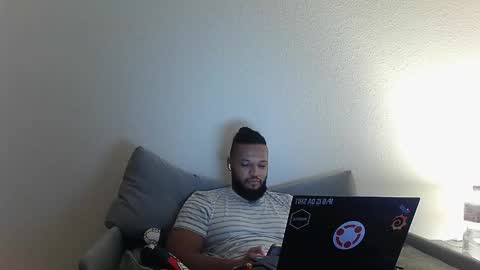 Snapshot of 0_kingsley chatting on 10.18.25 Kingsley online show from 10.18.25