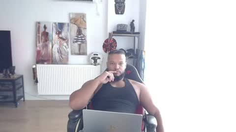 Kingsley online show from 07.04.26