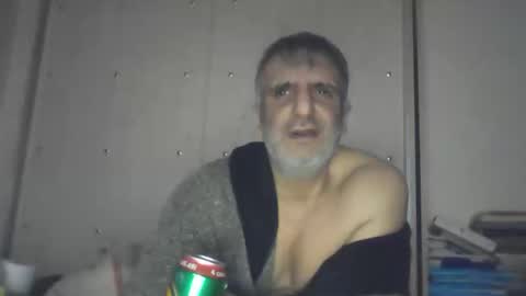 Snapshot of 0luvmonkey chatting on 01.14.26 0luvmonkey online show from 01.14.26