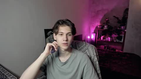 Adam online show from 11.11.25