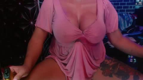  i am trixie im Your Selfsucking Mistress  online show from 07.07.26