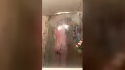 Snapshot of 12sil chatting on 02.14.26 12sil online show from 02.14.26