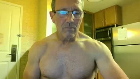 Snapshot of 13glanmorfa chatting on 12.14.24 13glanmorfa online show from 12.14.24