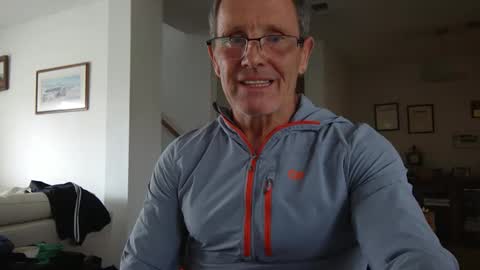 Snapshot of 13glanmorfa chatting on 01.08.25 13glanmorfa online show from 01.08.25