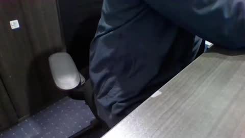 1900pley online show from 02.26.25