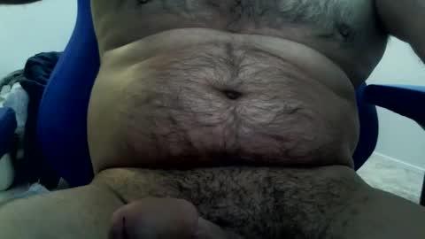 Snapshot of 19cal chatting on 04.19.26 19cal online show from 04.19.26