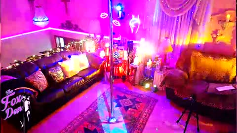 Snapshot of 1_hot_ts chatting on 01.07.25 Tawni Vixen online show from 01.07.25