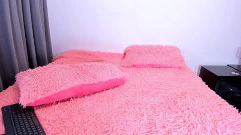 Hello soy bonnie  online show from 01.28.25