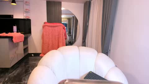 Hello soy bonnie  online show from 02.25.25