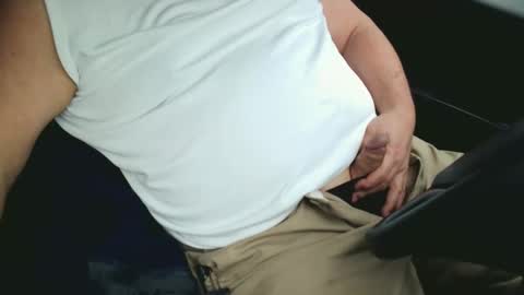 Snapshot of 1dumguy chatting on 02.04.25 1dumguy online show from 02.04.25