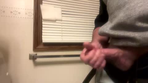 1hunglo412 online show from 01.16.26