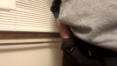 1hunglo412 online show from 01.19.26