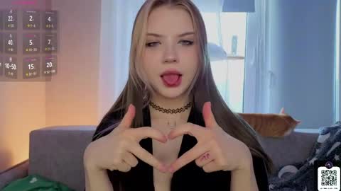 Mia online show from 03.27.26