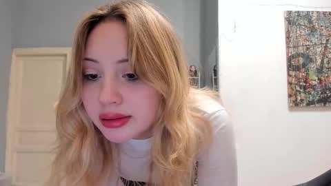 Snapshot of 1lovepizza chatting on 11.15.25 1lovepizza online show from 11.15.25