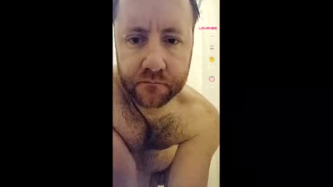 Snapshot of 1machine1guy chatting on 01.08.25 Clay online show from 01.08.25