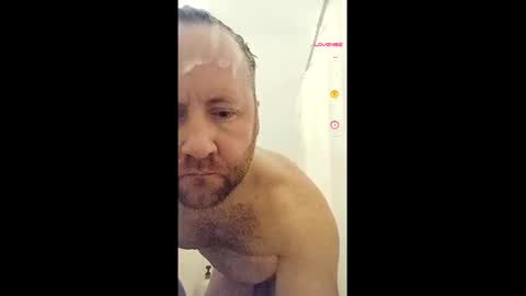 Snapshot of 1machine1guy chatting on 03.04.25 Clay online show from 03.04.25