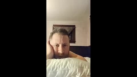 Snapshot of 1machine1guy chatting on 03.10.25 Clay online show from 03.10.25