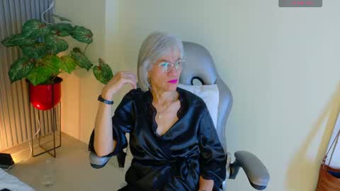 Snapshot of 1miss_monserrate chatting on 07.13.26 Miss Monserrate online show from 07.13.26