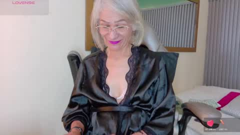 Snapshot of 1miss_monserrate chatting on 07.29.26 Miss Monserrate online show from 07.29.26