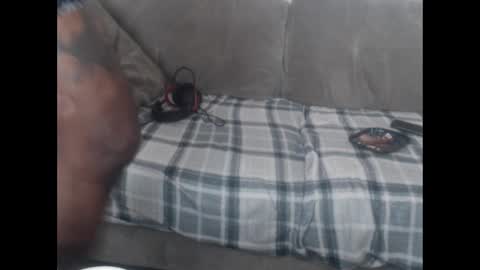 1n2Deep online show from 02.25.25