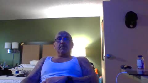 TheShyOne18 online show from 02.15.26