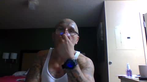 TheShyOne18 online show from 04.17.26