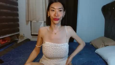 1perfectmodel online show from 05.18.26
