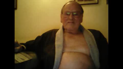 Snapshot of 1shorty chatting on 01.18.25 1shorty online show from 01.18.25