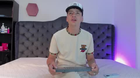 1Threestar online show from 02.27.26