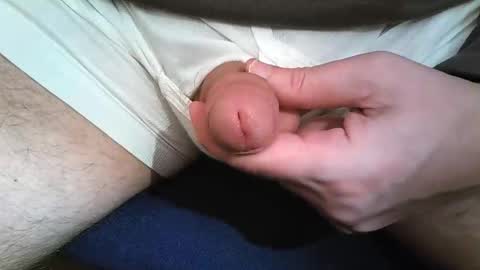 2001uwuk online show from 11.30.25