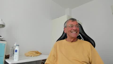 Henk online show from 05.13.26