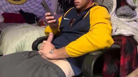 AlecurClit online show from 10.28.25