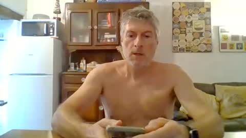 Snapshot of 22esserre chatting on 07.01.26 22esserre online show from 07.01.26