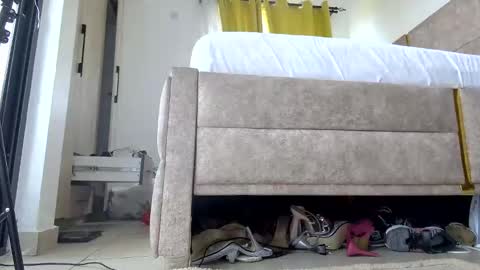 Snapshot of 24sweetlovey5643857 chatting on 02.23.25 Sweetlove online show from 02.23.25