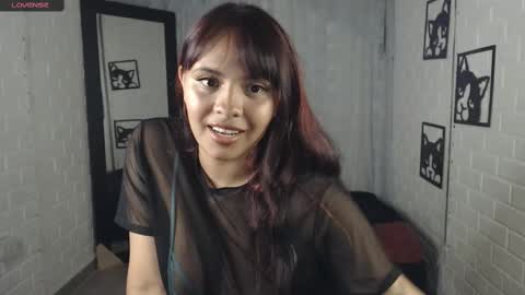 Snapshot of 25_kattia chatting on 01.14.25 kattia online show from 01.14.25