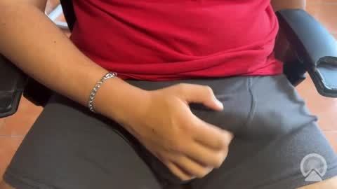 25chubbyboy25 online show from 04.16.26