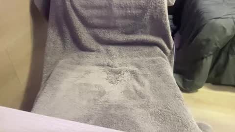 Snapshot of 2handnick chatting on 11.28.25 2handnick online show from 11.28.25