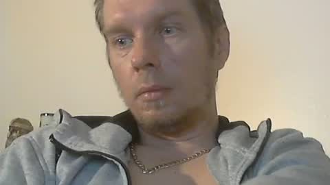 2small4you83 online show from 12.28.24