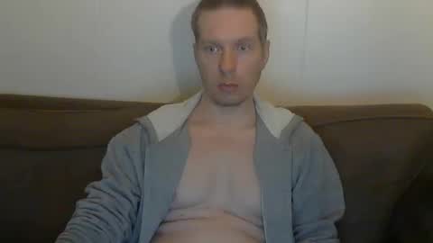 Snapshot of 2small4you83 chatting on 02.24.26 2small4you83 online show from 02.24.26