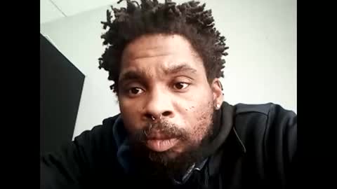 Snapshot of 2watchcock chatting on 01.18.26 Str8 Edge online show from 01.18.26