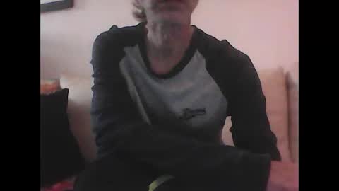 Snapshot of 34colombiano34 chatting on 05.31.26 34colombiano34 online show from 05.31.26