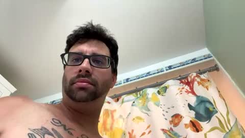 Snapshot of 3legs4days chatting on 07.19.26 3legs online show from 07.19.26