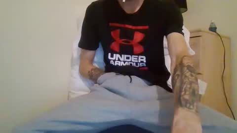 Snapshot of 420feetloverr420 chatting on 09.23.25 420feetloverr420 online show from 09.23.25