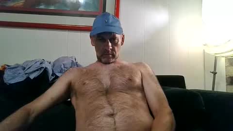 Snapshot of 4nuf chatting on 06.01.26 4nuf online show from 06.01.26